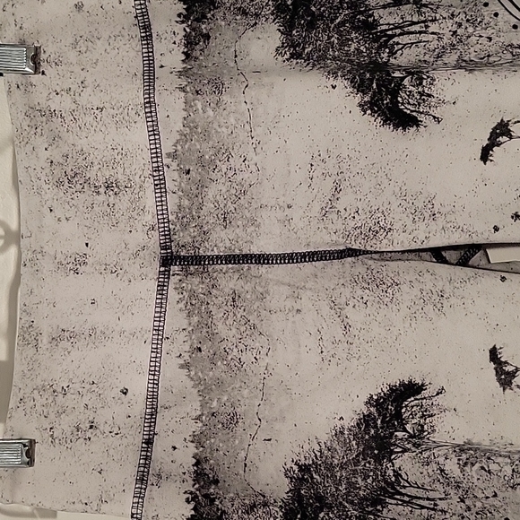 Evolution & Creation Designed Exercise Pants - Picture 4 of 8